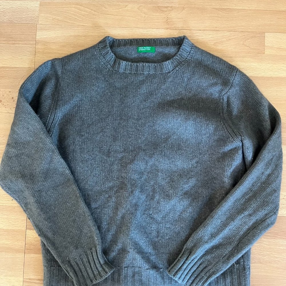 Made in Italy of Benetton womens crewneck sweater